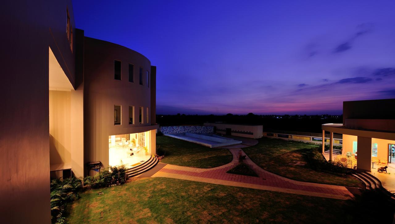 Sinclairs Burdwan Hotel Exterior foto